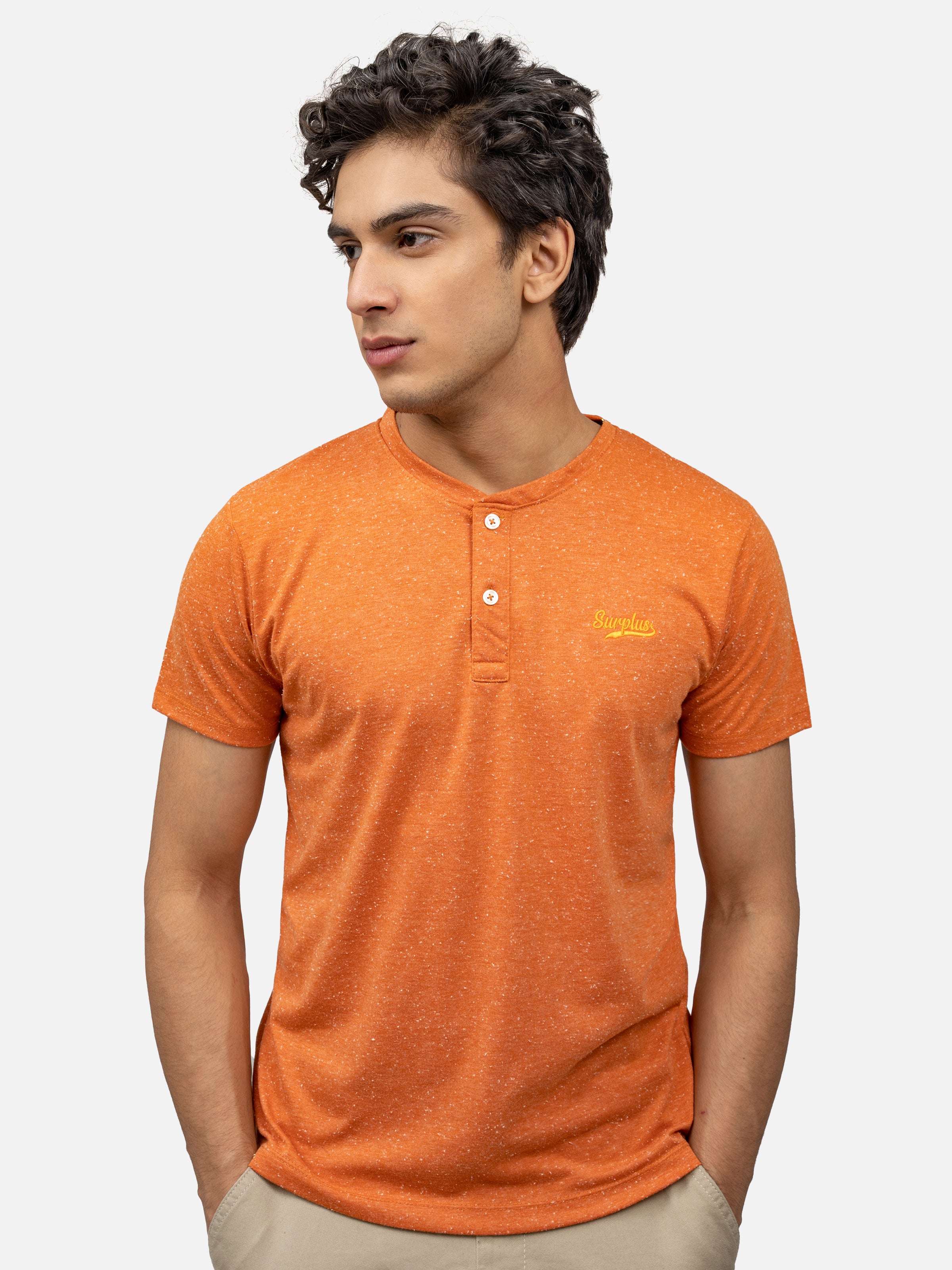 T SHIRT HENLEY NECK ORANGE
