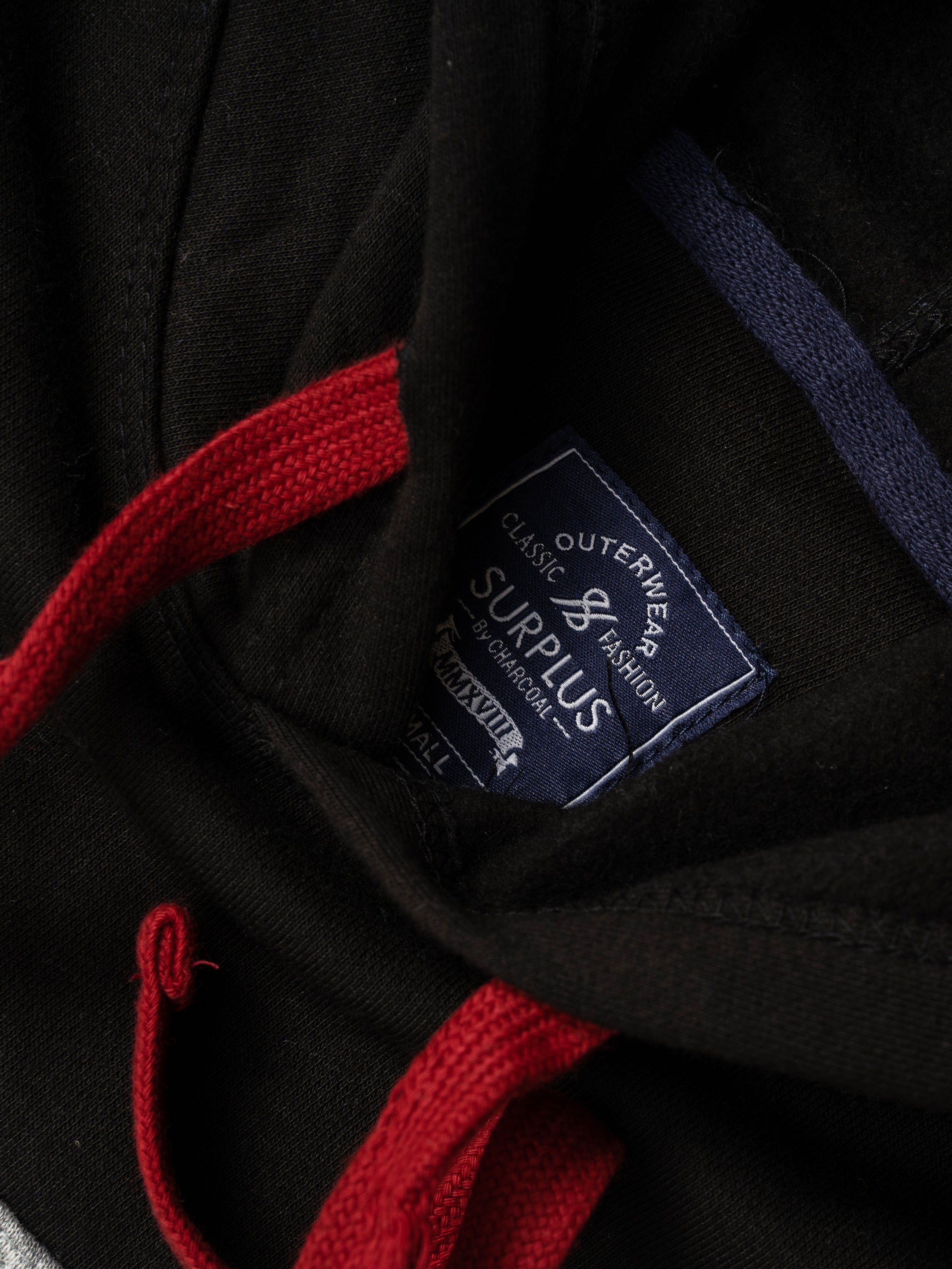 GRAPHIC HOODIE